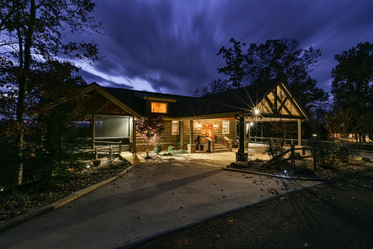 Eagles Crest - Long Range Layered Mountain Views In Peaceful Neighborhood! Villa Mineral Bluff Bagian luar foto