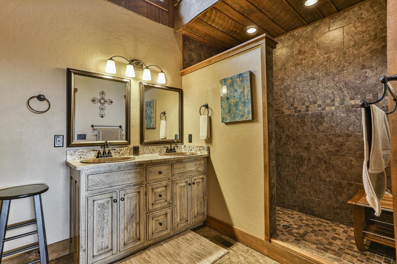 Eagles Crest - Long Range Layered Mountain Views In Peaceful Neighborhood! Villa Mineral Bluff Bagian luar foto