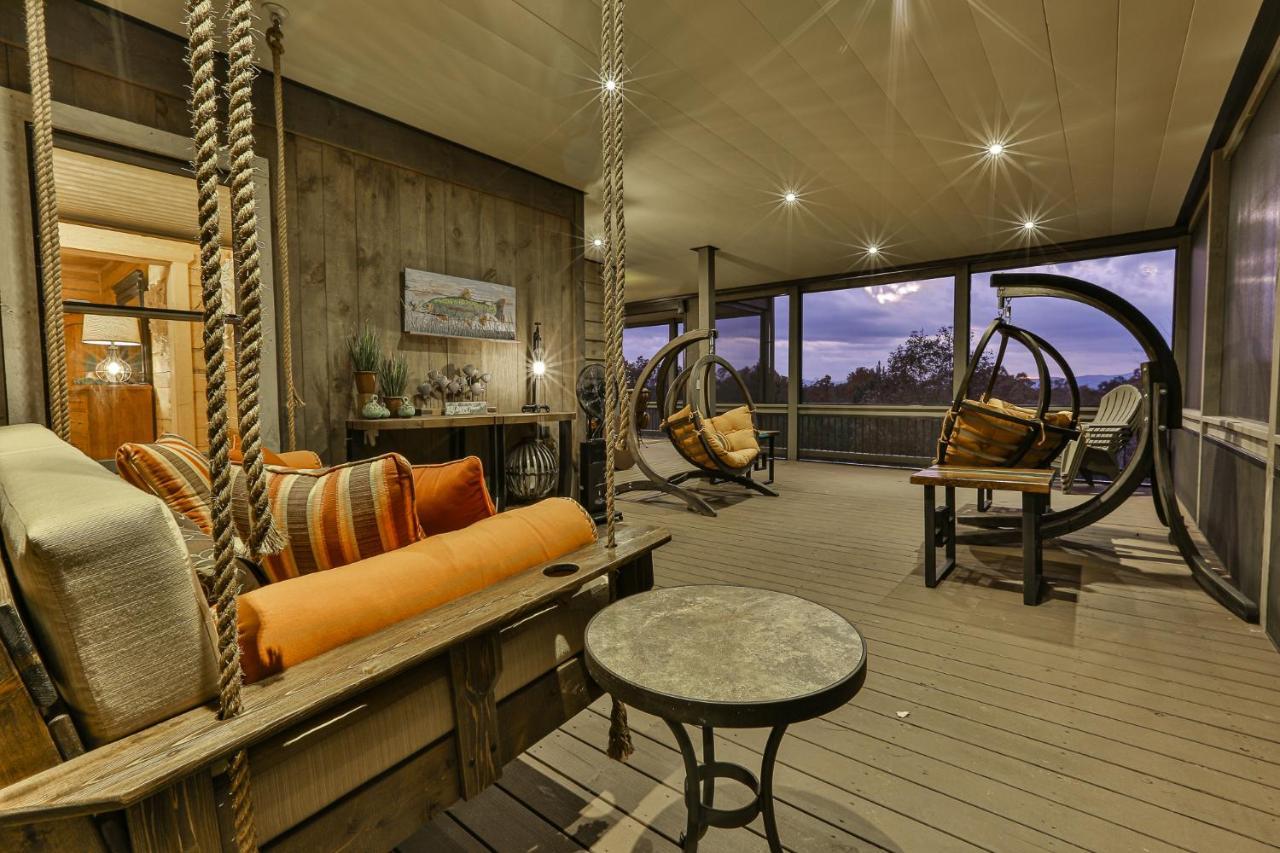Eagles Crest - Long Range Layered Mountain Views In Peaceful Neighborhood! Villa Mineral Bluff Bagian luar foto