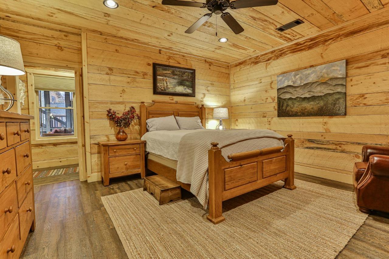 Eagles Crest - Long Range Layered Mountain Views In Peaceful Neighborhood! Villa Mineral Bluff Bagian luar foto