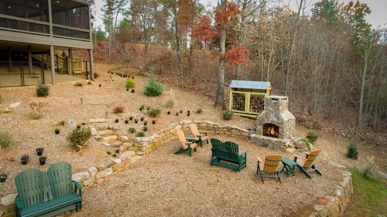 Eagles Crest - Long Range Layered Mountain Views In Peaceful Neighborhood! Villa Mineral Bluff Bagian luar foto